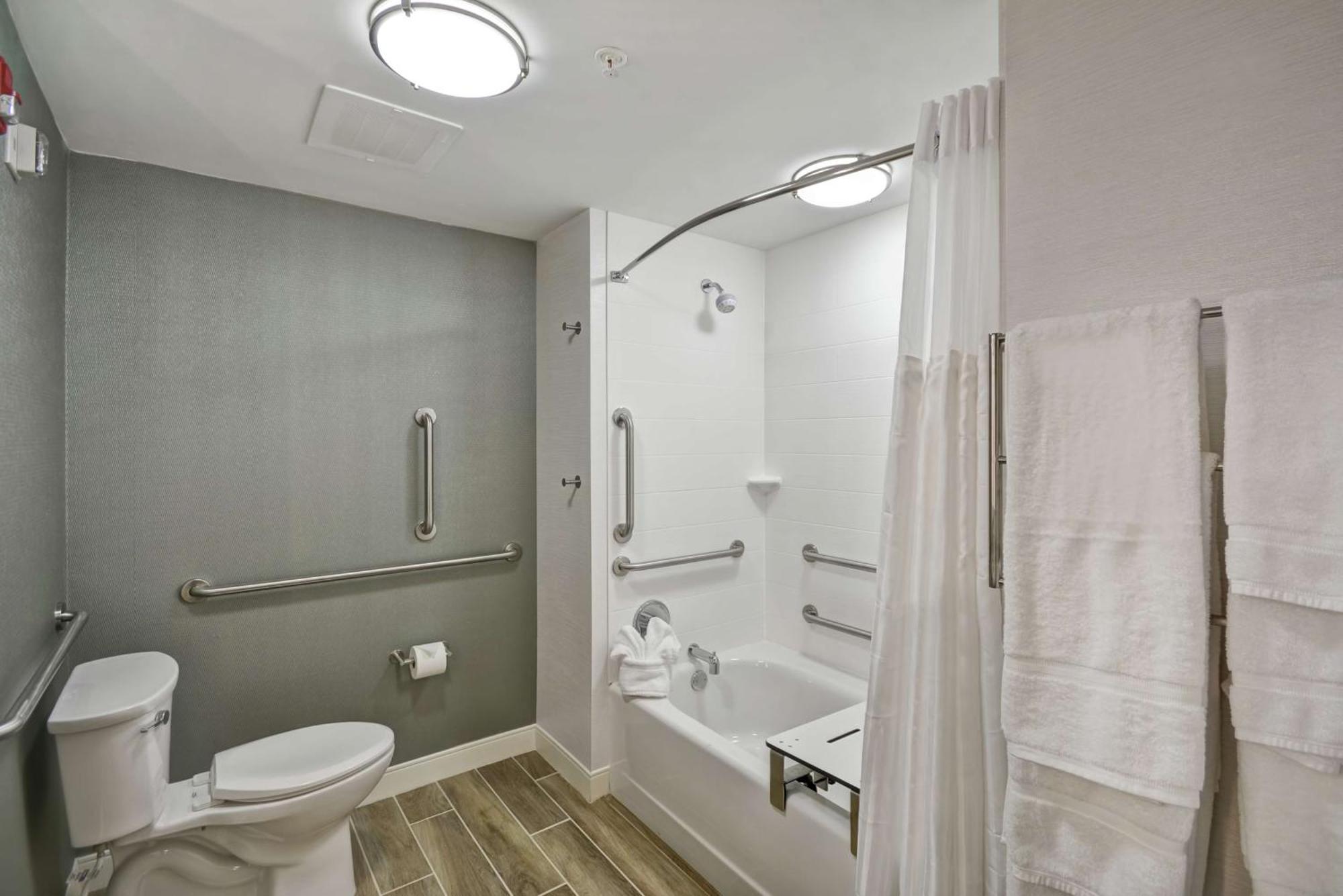 Hilton Garden Inn Ґастонія Екстер'єр фото