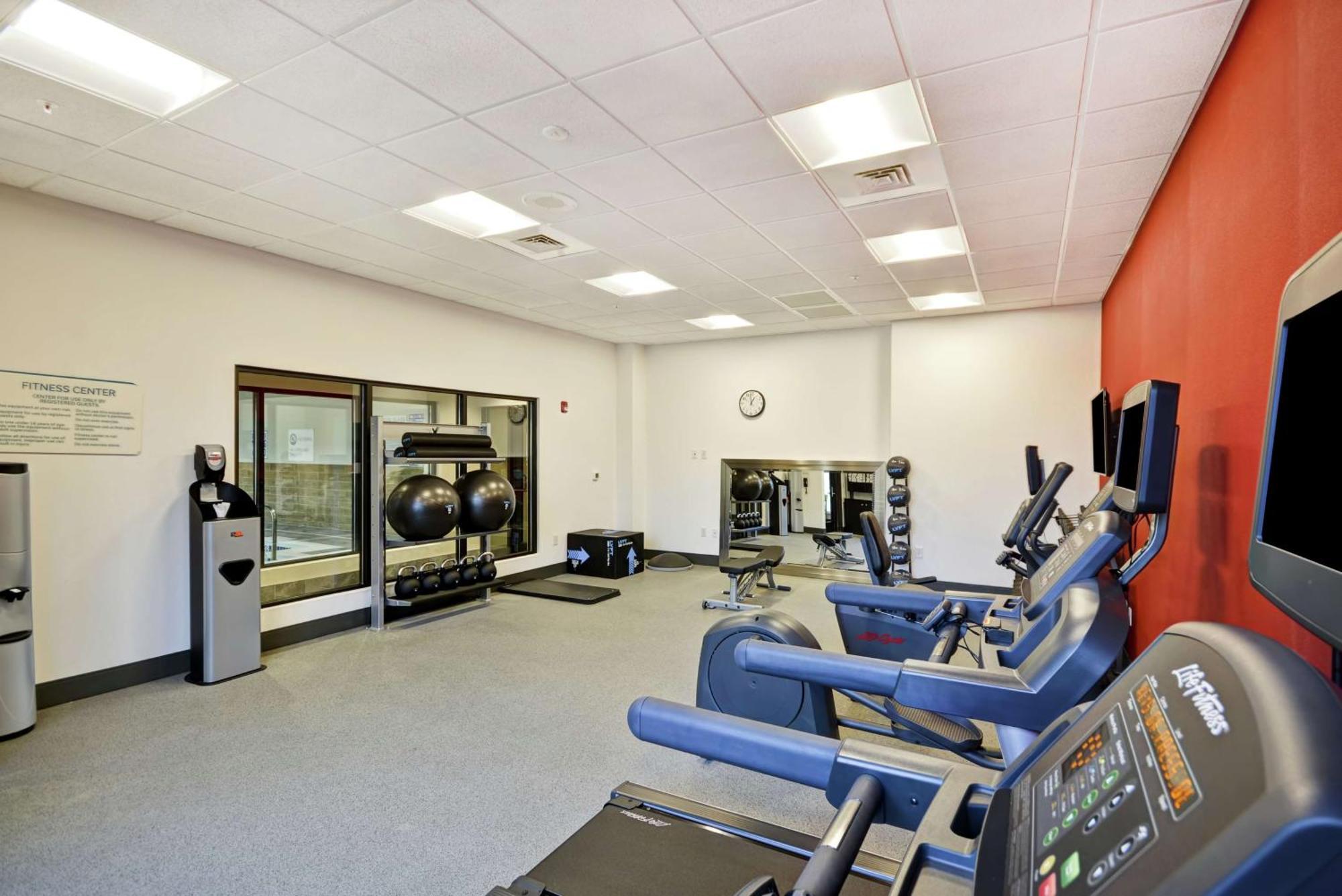 Hilton Garden Inn Ґастонія Екстер'єр фото